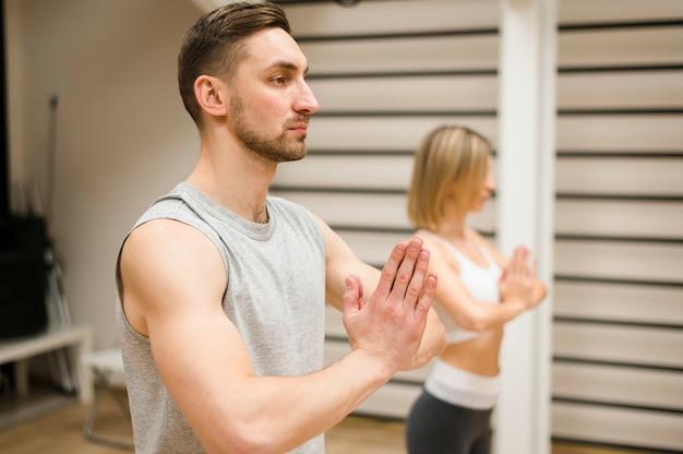Man and woman ready to workout